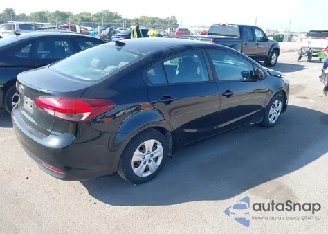 2017 Kia Forte Lx из США, поврежденный, VIN 3KPFL4A7XHE124350